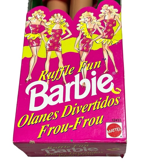 Vintage‎ 1994 Mattel Ruffle Fun Barbie (Brazil Edition) New in Box - Picture 3 of 9